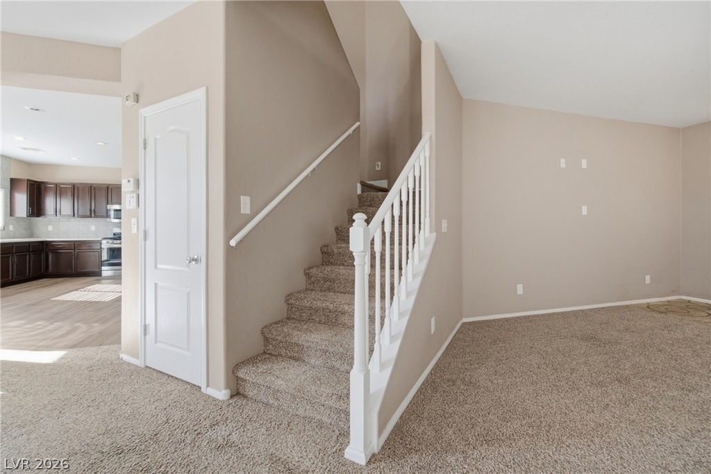 7809 Bear Tooth Cave Court - Photo 47