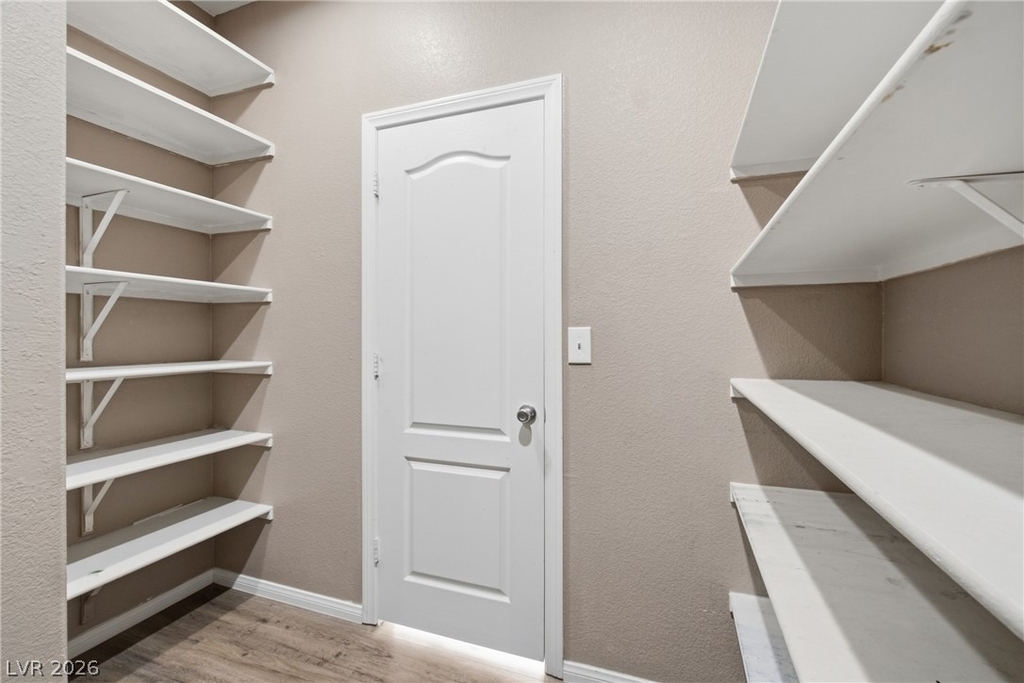 7809 Bear Tooth Cave Court - Photo 43