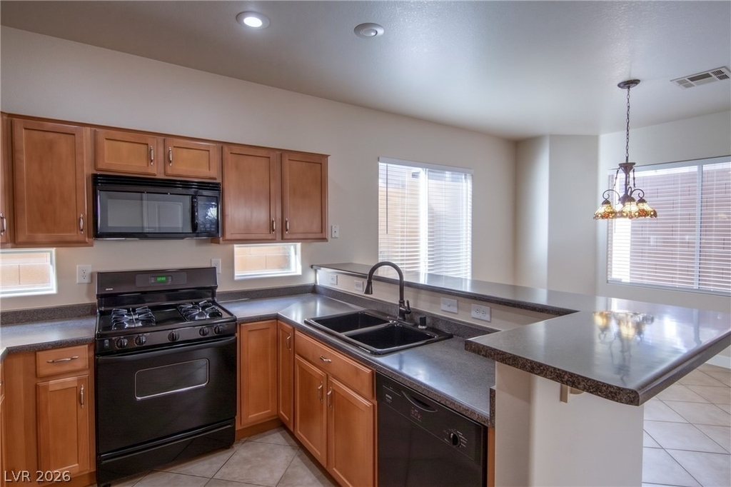 10559 Lessona Street - Photo 6