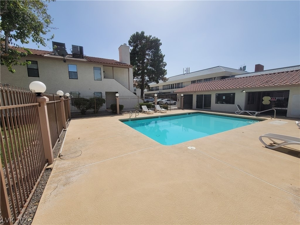 1321 Del Mar Street - Photo 5