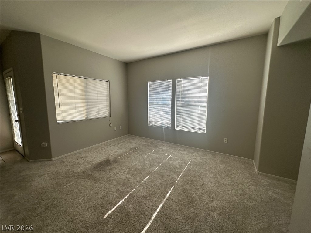 8250 N Grand Canyon Drive - Photo 3
