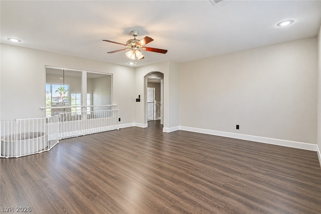 8724 Vivid Violet Avenue - Photo 14