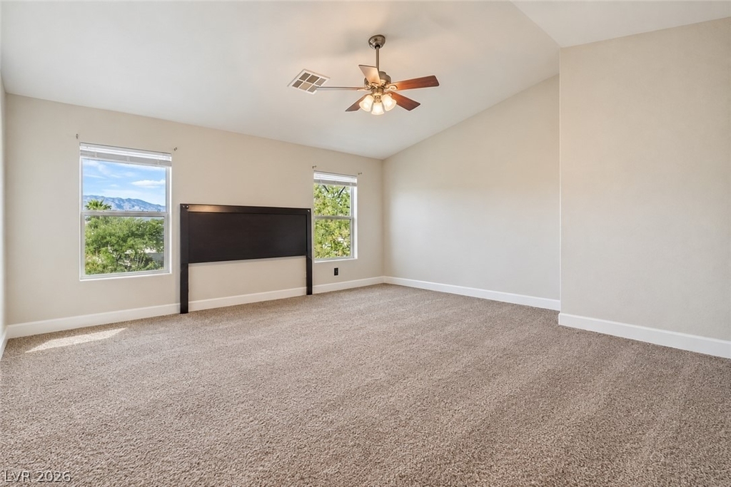 8724 Vivid Violet Avenue - Photo 11