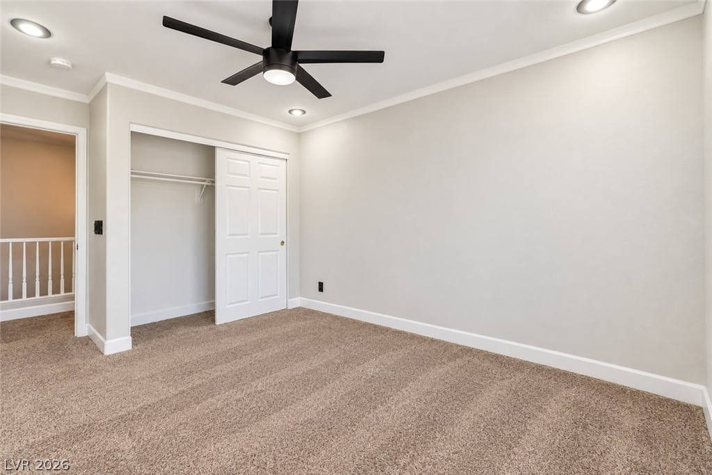 8724 Vivid Violet Avenue - Photo 6