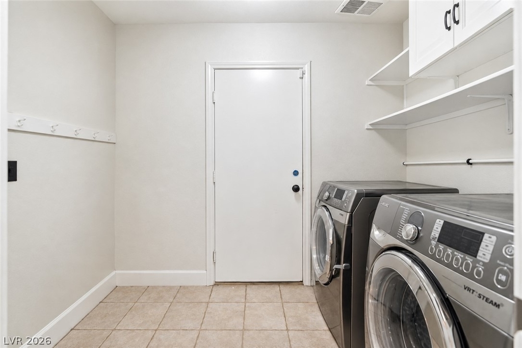 8724 Vivid Violet Avenue - Photo 4