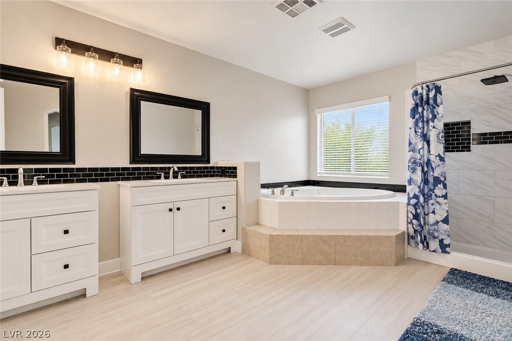 8724 Vivid Violet Avenue - Photo 12
