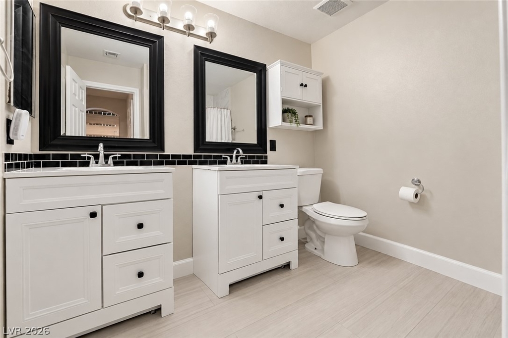 8724 Vivid Violet Avenue - Photo 10