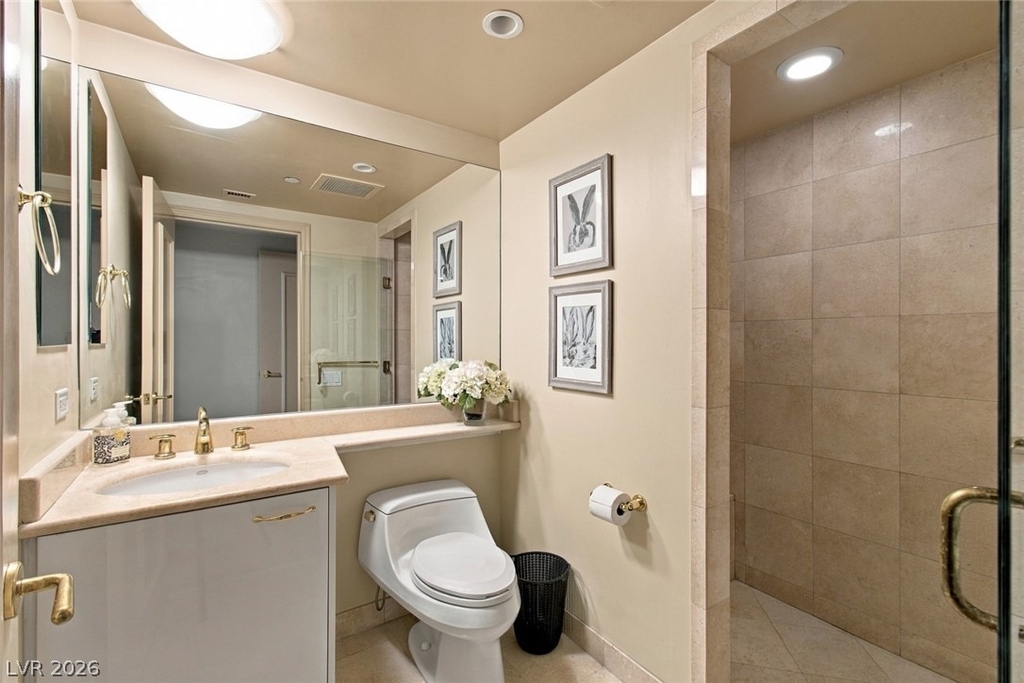 2747 Paradise Road - Photo 18