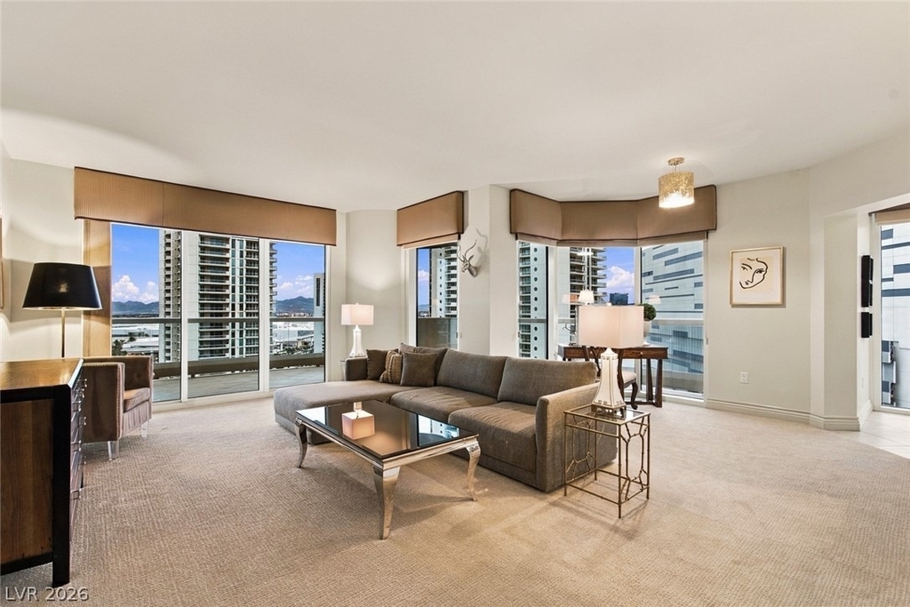 2747 Paradise Road - Photo 4