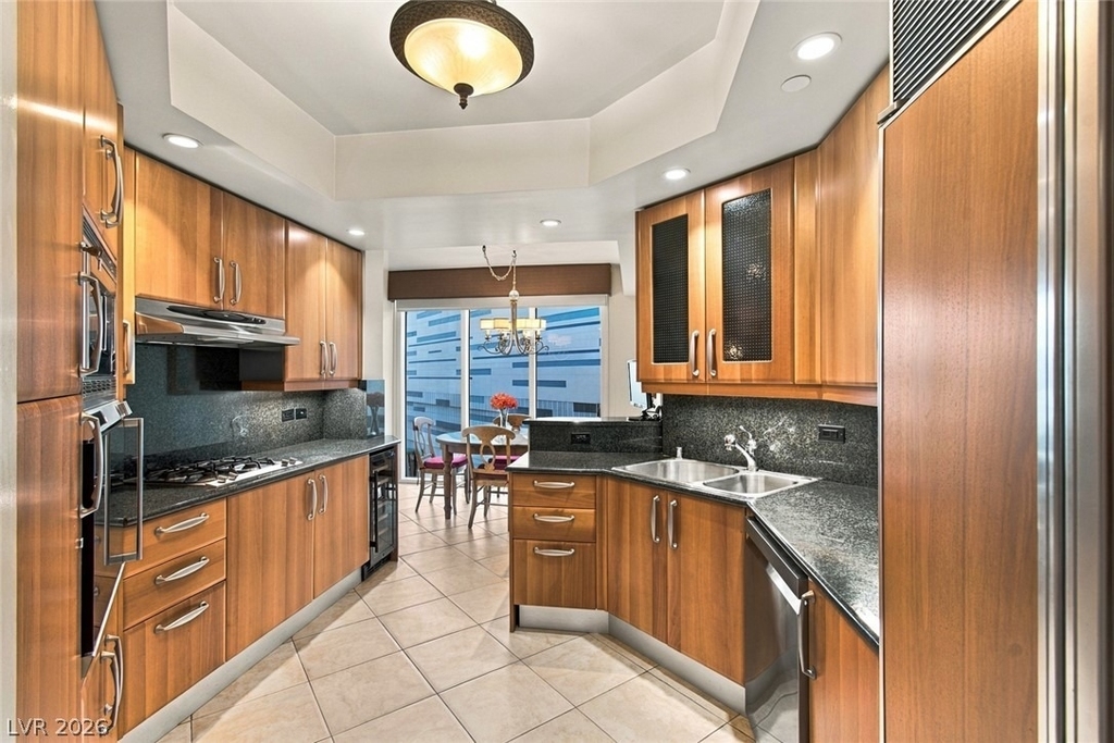 2747 Paradise Road - Photo 6