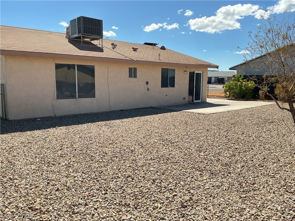 417 Shawna Place - Photo 18