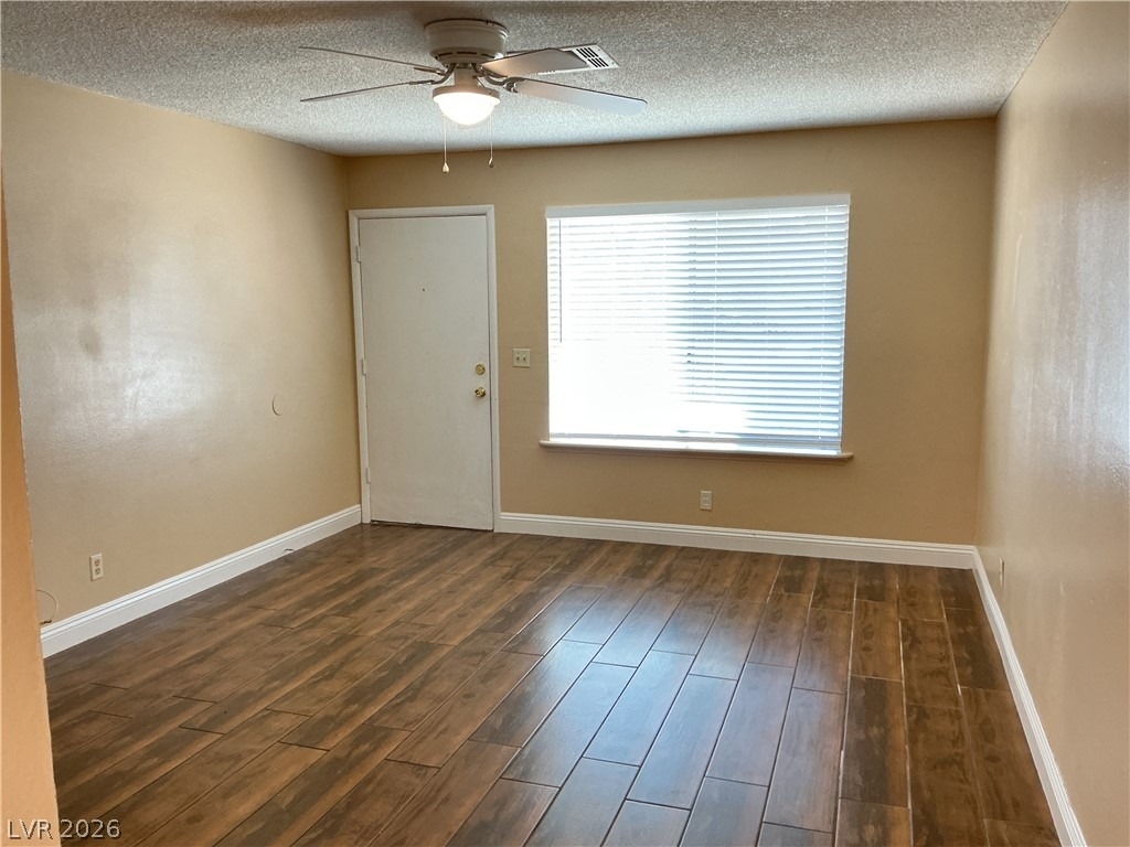 417 Shawna Place - Photo 7