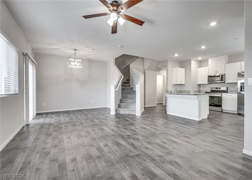 7575 Emerald Stars Street - Photo 2