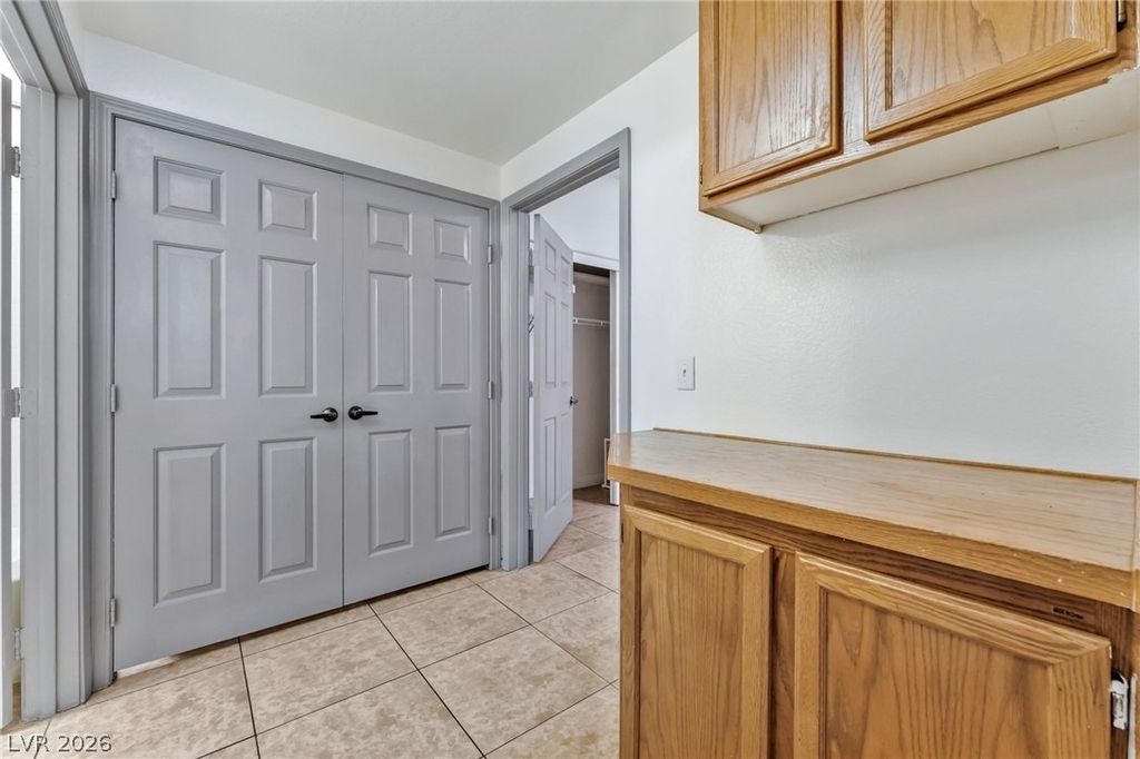 1405 S Nellis Boulevard - Photo 12