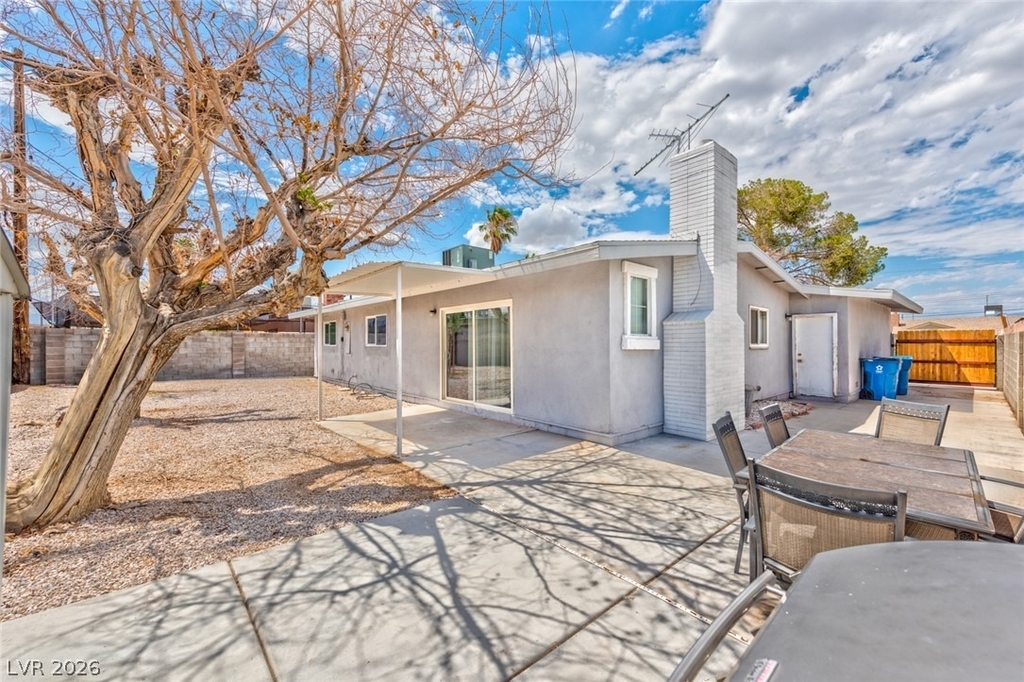 4421 Hillcrest Avenue - Photo 14