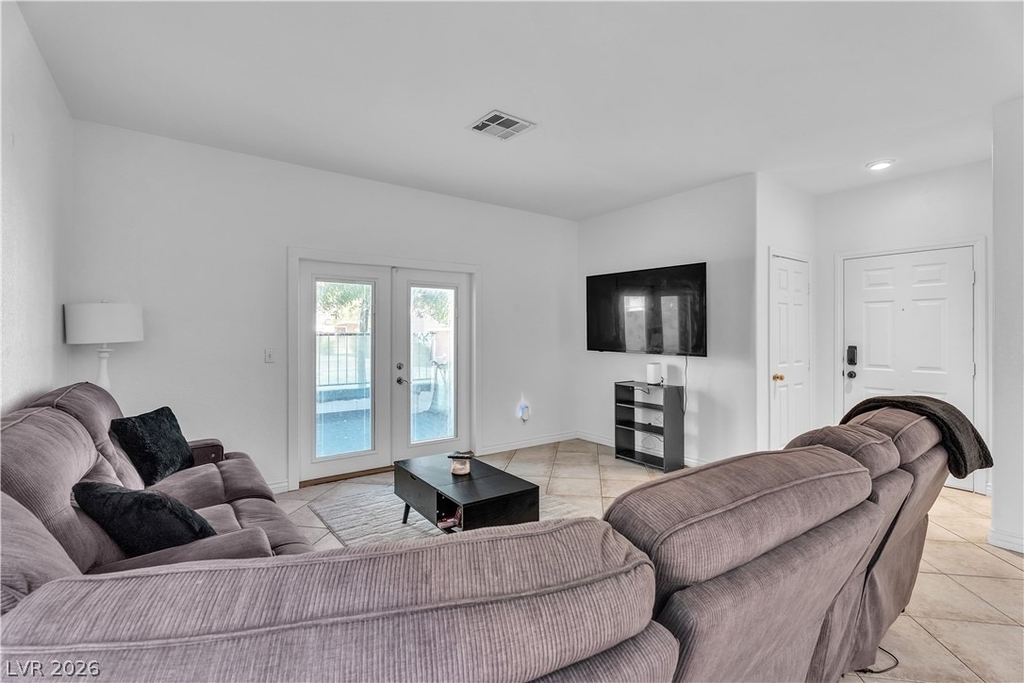 1409 Sycamore Spring Court - Photo 5
