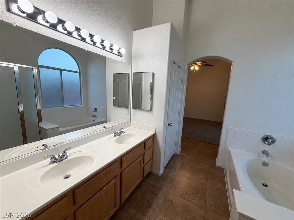 5028 Tropical Cliff Avenue - Photo 7