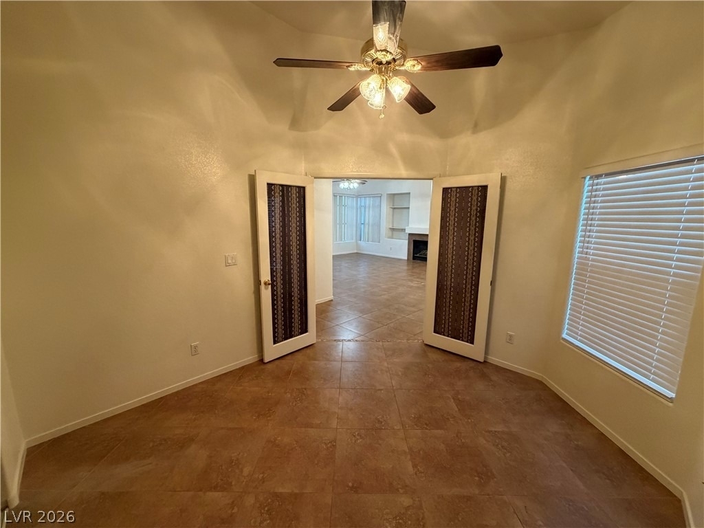 5028 Tropical Cliff Avenue - Photo 4