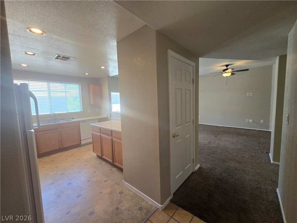 9330 W Maule Avenue - Photo 9