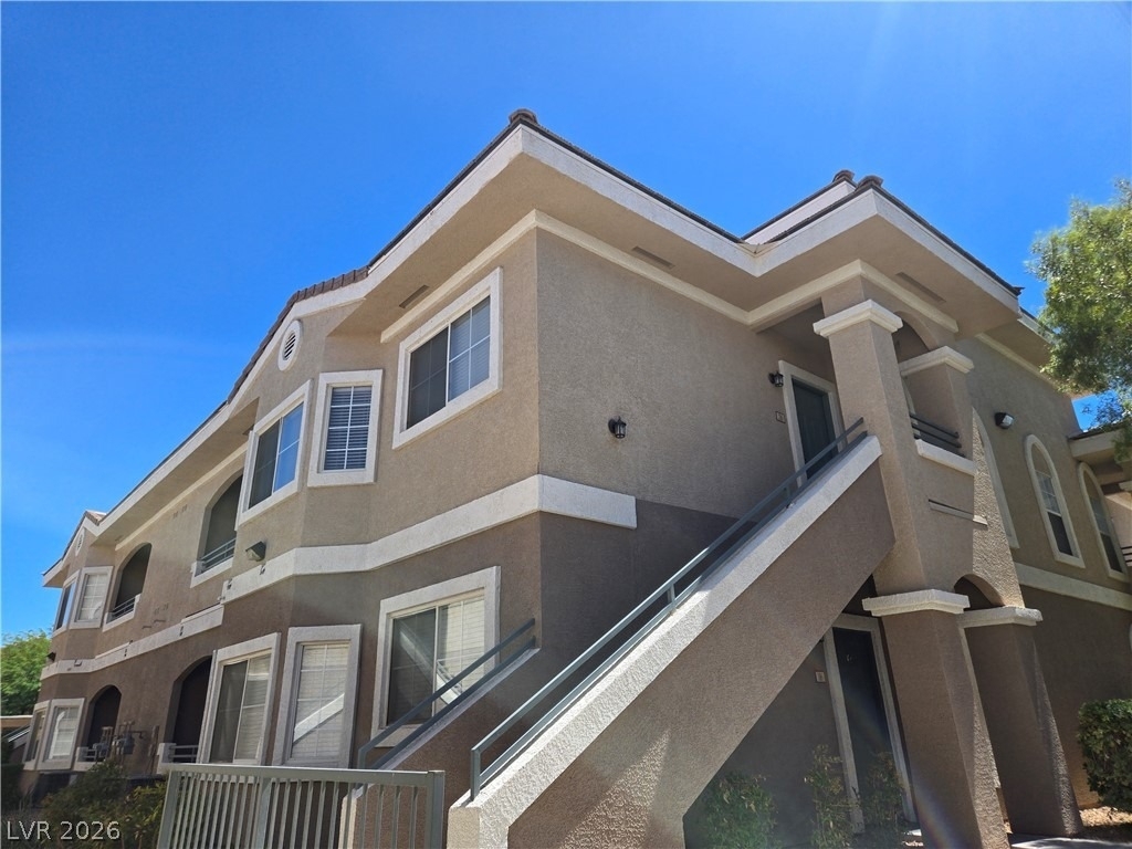 9330 W Maule Avenue - Photo 2