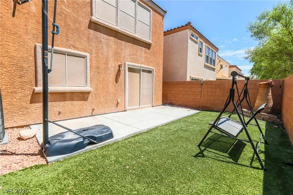 7941 Alta Lima Valley Court - Photo 20