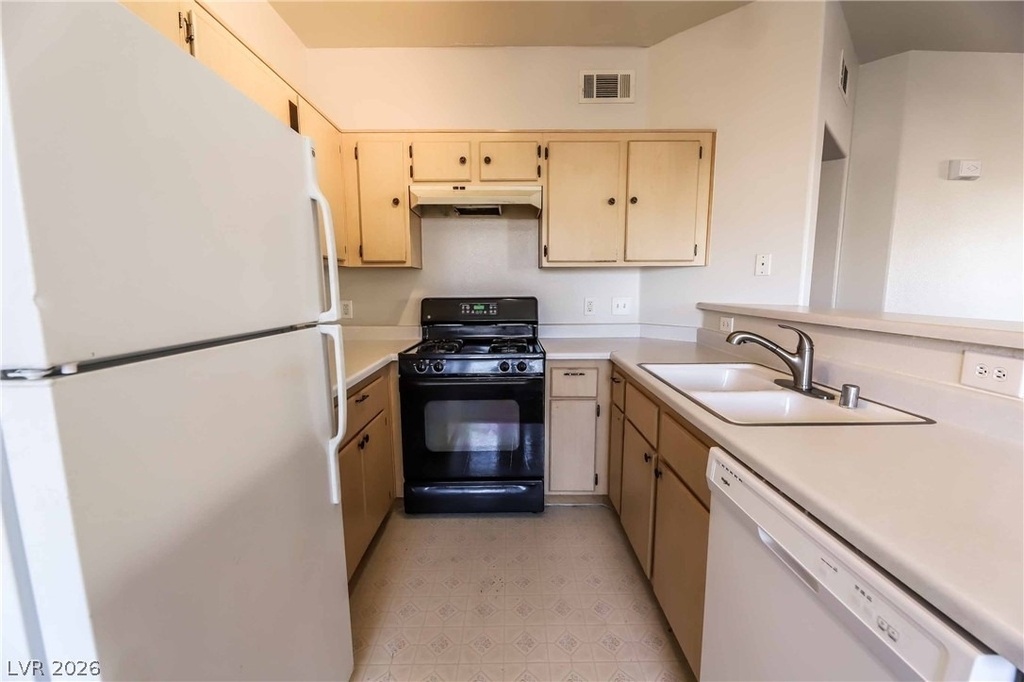 1881 Alexander Road - Photo 5