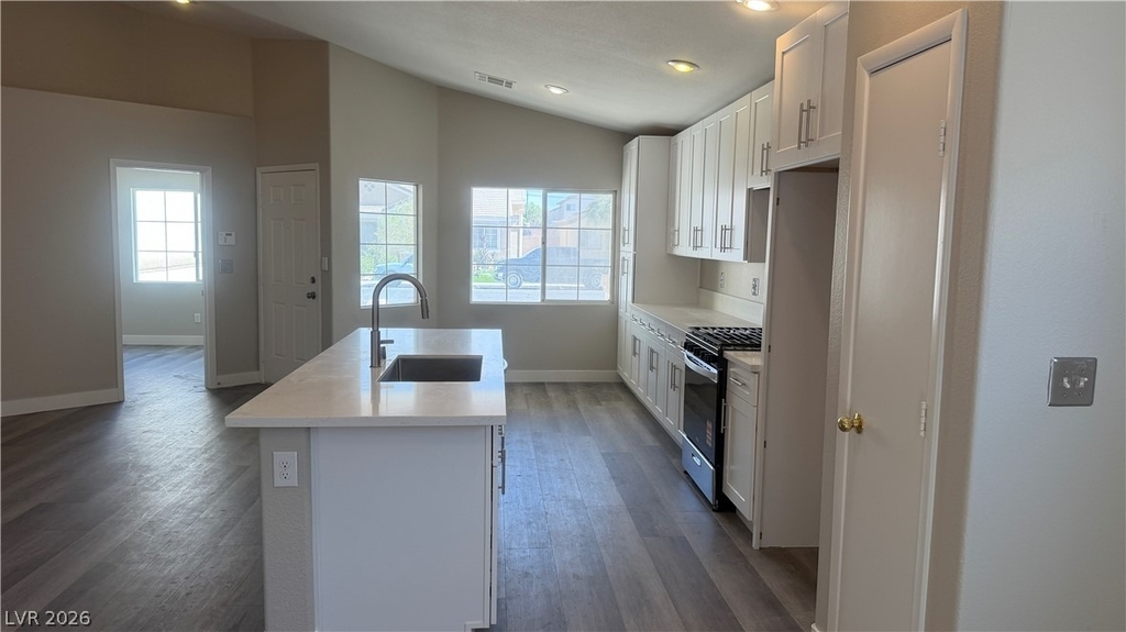 1018 Elliot Park Avenue - Photo 2