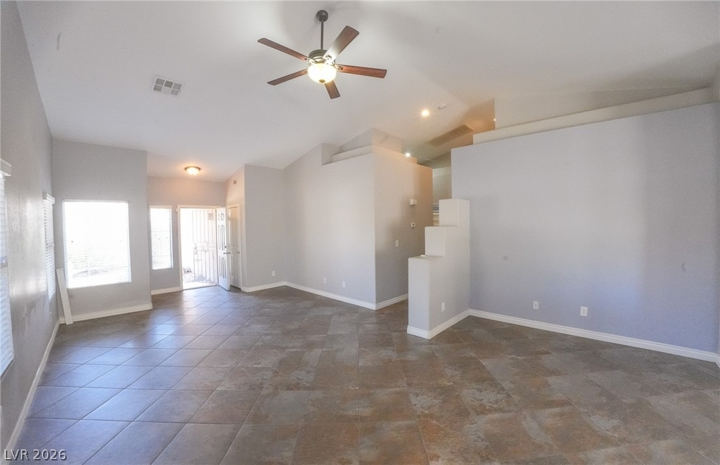 918 Cavaison Avenue - Photo 4
