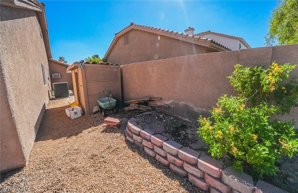 918 Cavaison Avenue - Photo 10
