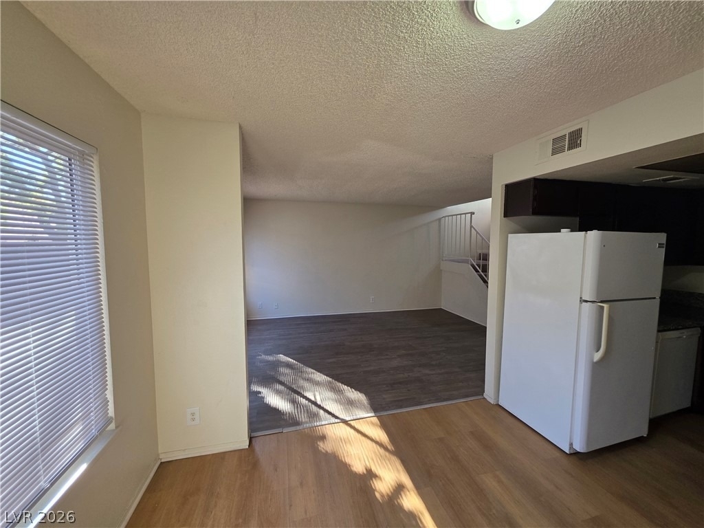 4363 Spencer Street - Photo 6