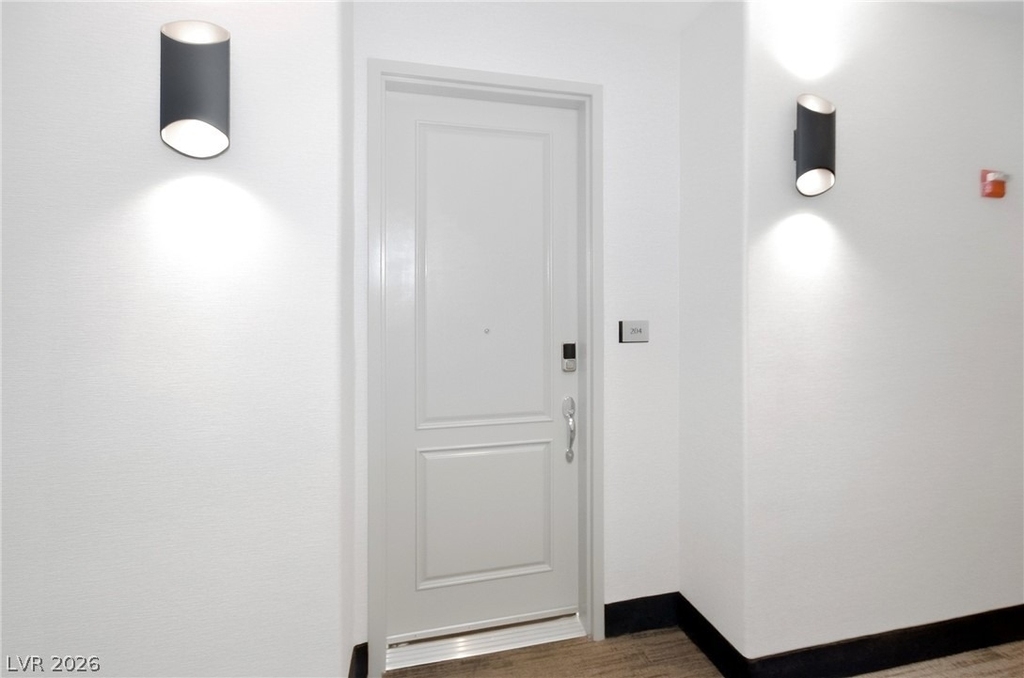 68 E Serene Avenue - Photo 4