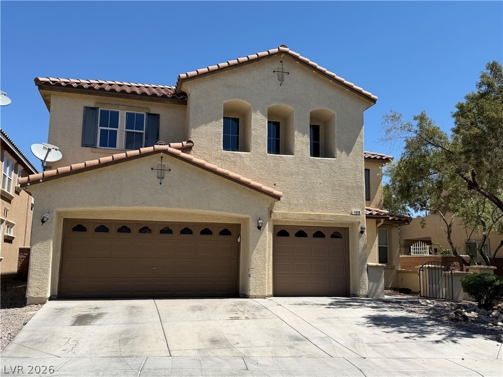 108 Junction Peak Avenue - Photo 0