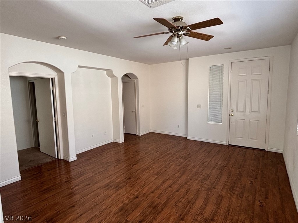340 Magnolia Arbor Street - Photo 2