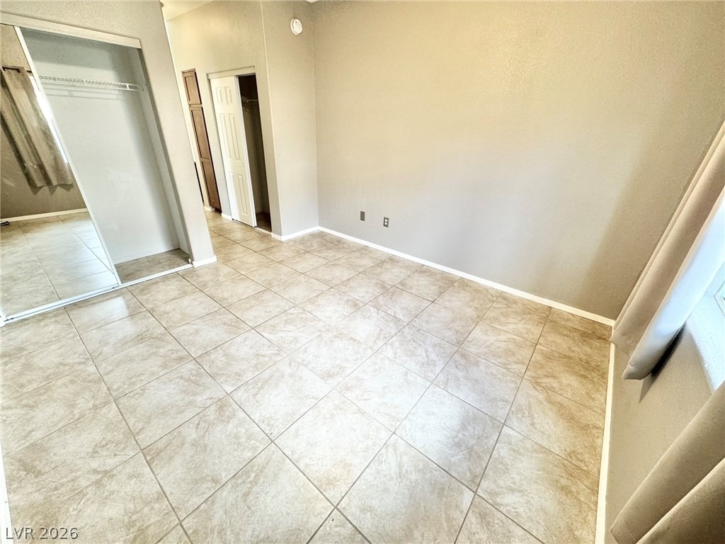 2291 W Horizon Ridge Parkway - Photo 11