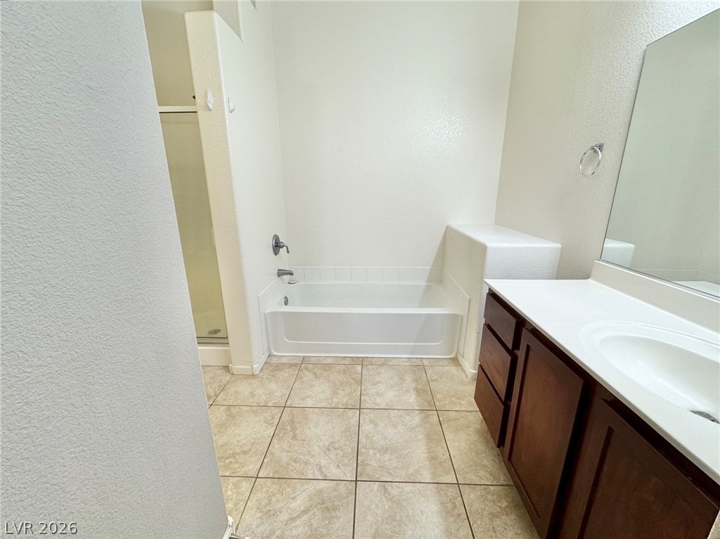 2291 W Horizon Ridge Parkway - Photo 9