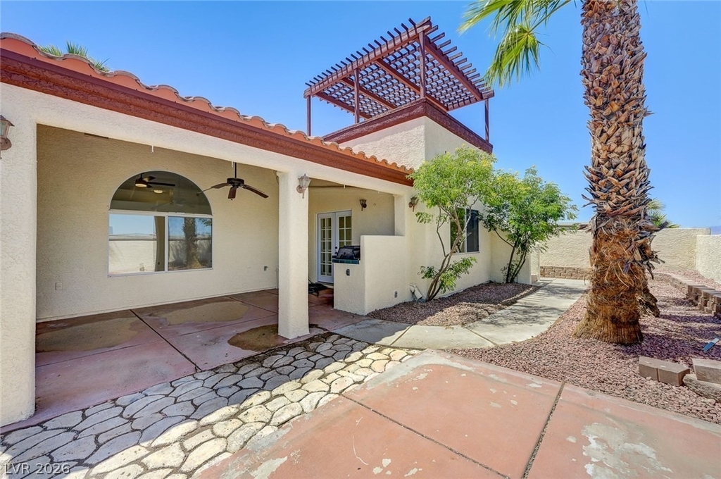 400 Breeze Way - Photo 34