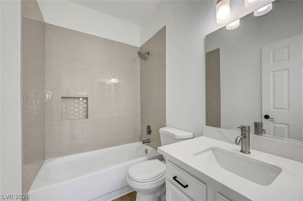 400 Breeze Way - Photo 27