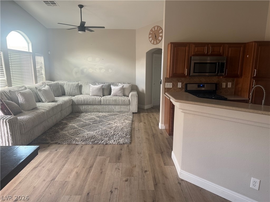 8727 Tom Noon Avenue - Photo 2