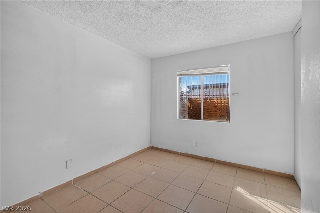 3421 Lillis Circle - Photo 9