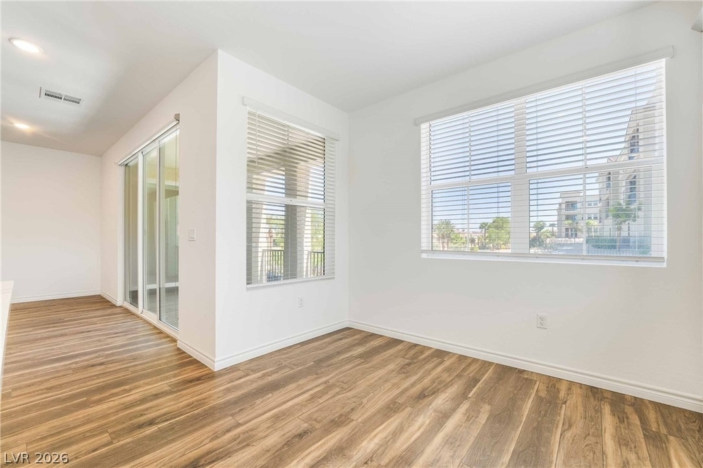 2555 Hampton Road - Photo 14