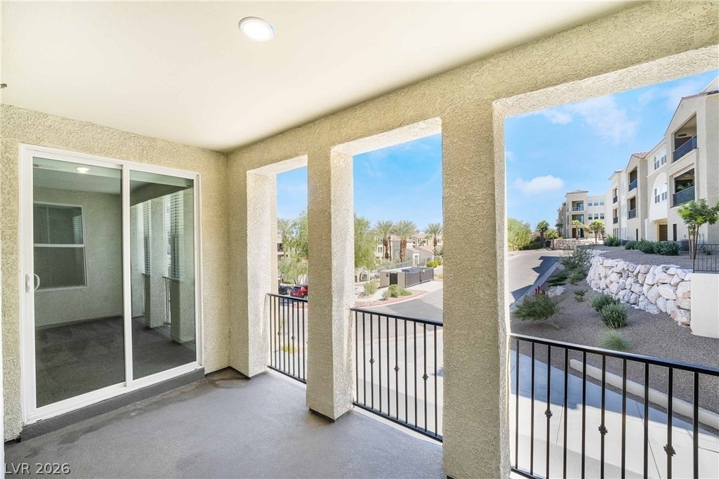 2555 Hampton Road - Photo 17