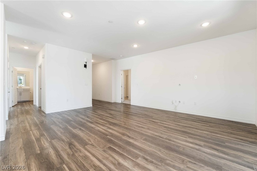 2555 Hampton Road - Photo 6