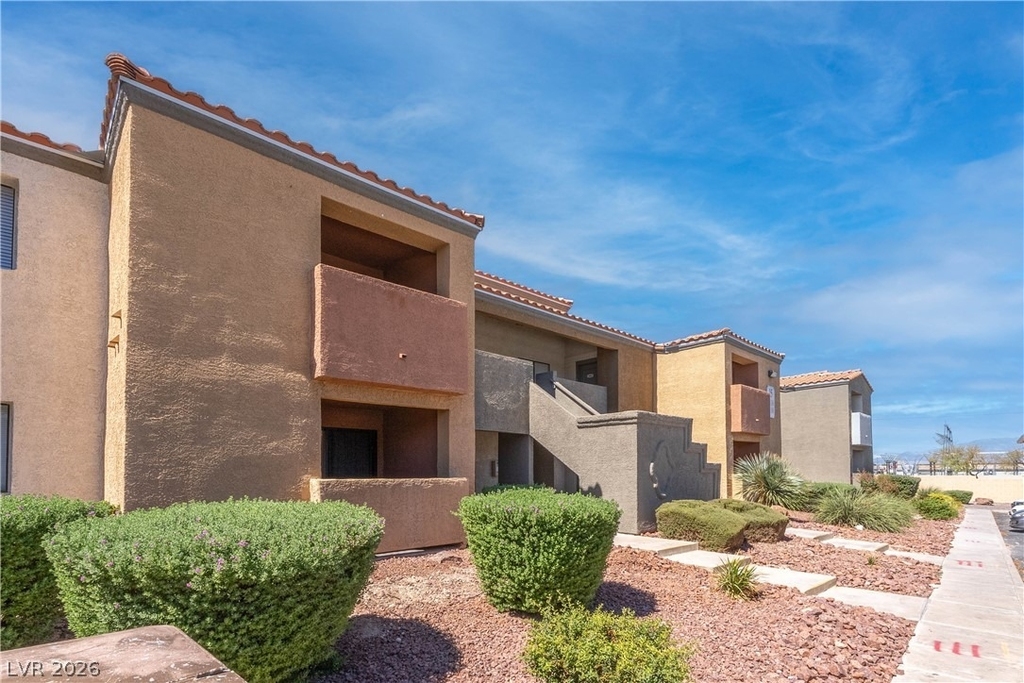 3151 Soaring Gulls Drive - Photo 0