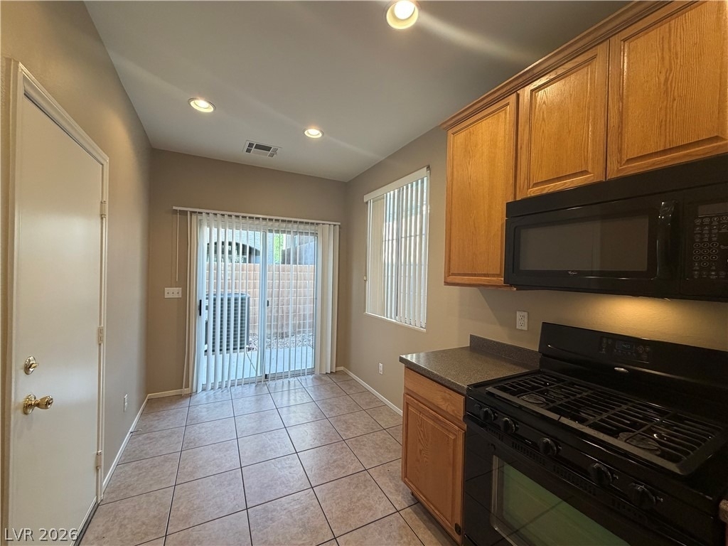 9754 Beach Rose Court - Photo 5