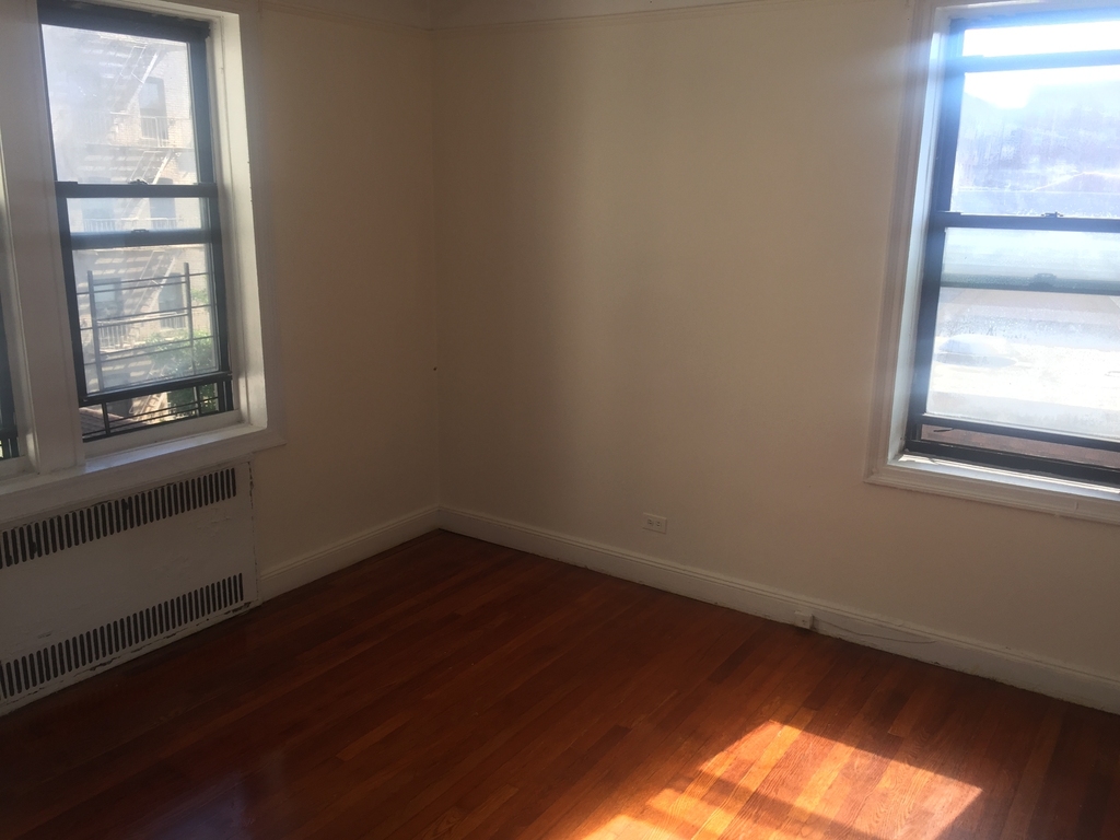 Marine Avenue & Ridge Blvd - Photo 8