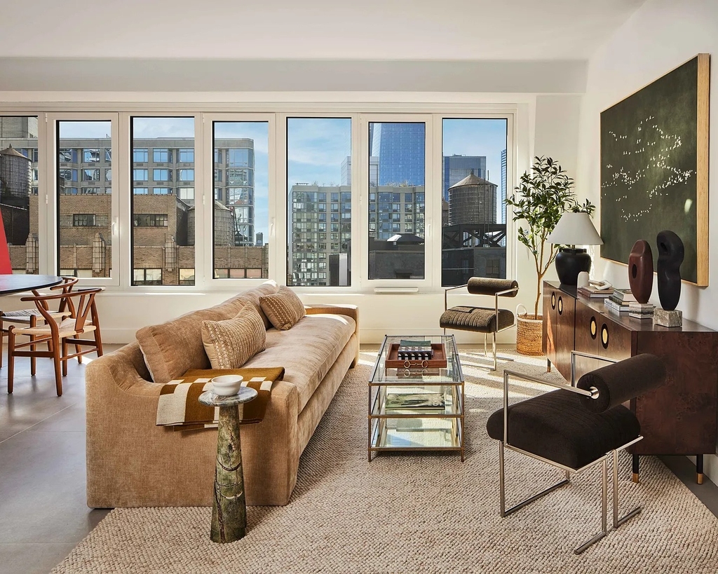 339 West 38th Street - Photo 0