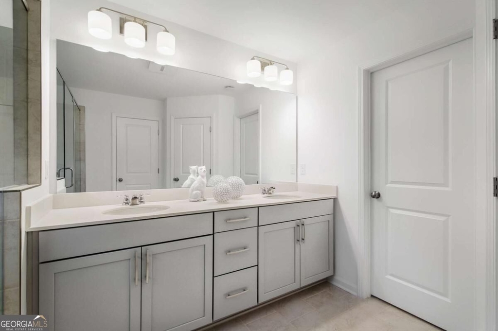 1546 Halstead Place - Photo 14