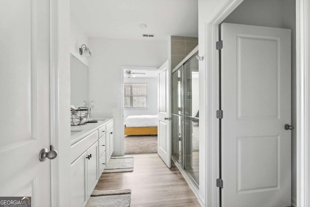1634 Salinger Court - Photo 2