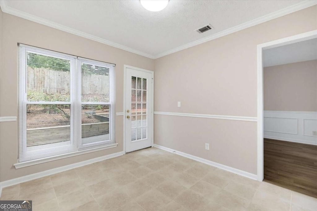 2100 Winsburg Drive Nw - Photo 13