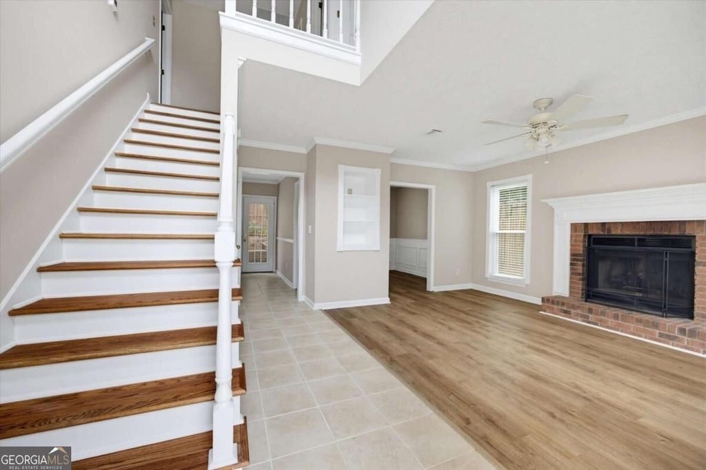 2100 Winsburg Drive Nw - Photo 4